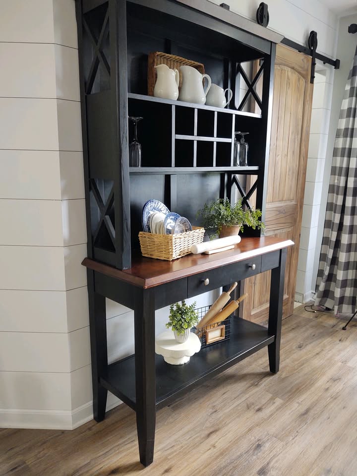 Black farmhouse open hutch
